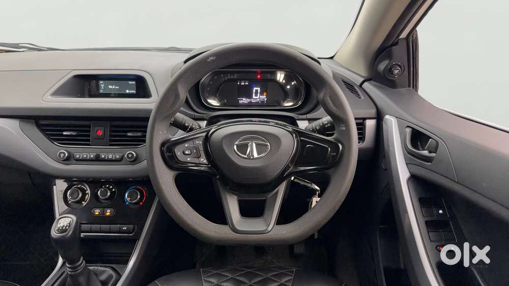 Tata Nexon 1.2 Revotron Xm (s), 2021, Petrol