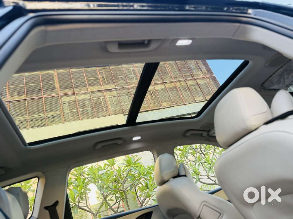 Mahindra Xuv700 2.2 Ax 7 Diesel Mt Luxury Pack Str, 2024, Diesel