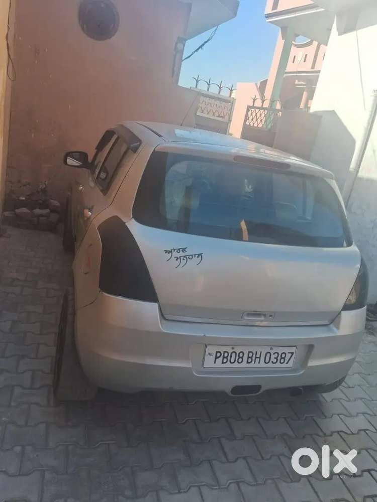 Maruti Suzuki Swift 97000 Km Driven