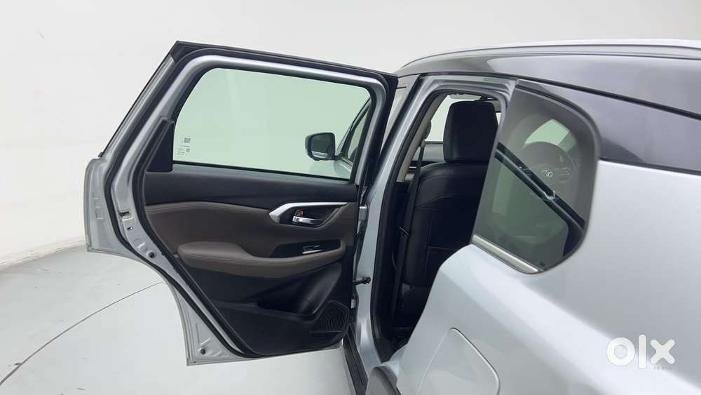 Toyota Urban Cruiser Hyryder V Hybrid Aero Edition, 2023