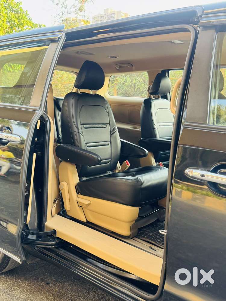 Kia Carnival Premium, 2021, Diesel