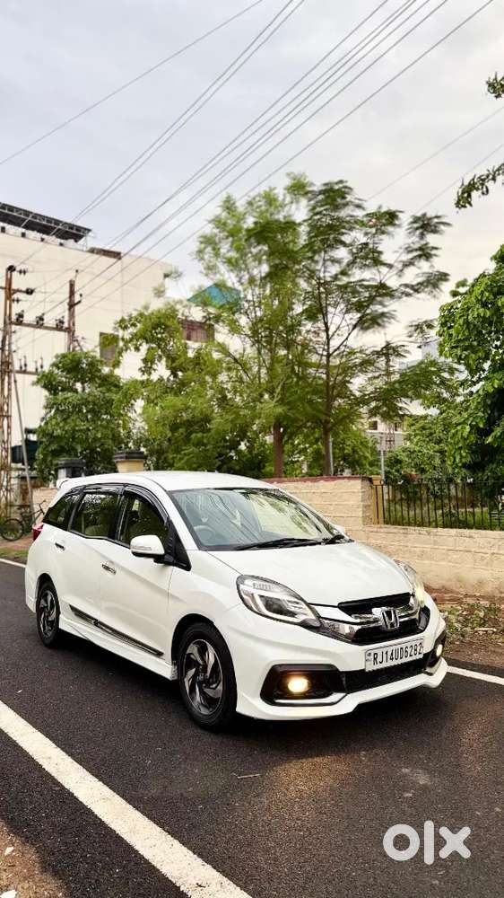 Honda Mobilio 2014 Diesel Well Maintained