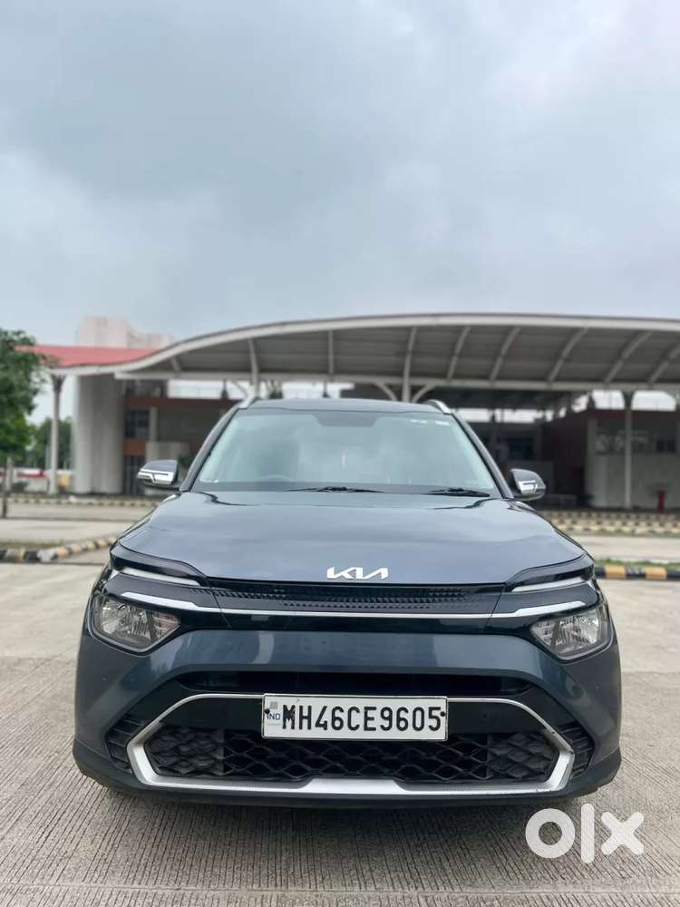 Kia Carens 1.4 Luxury Plus 6 Str, 2022, Petrol