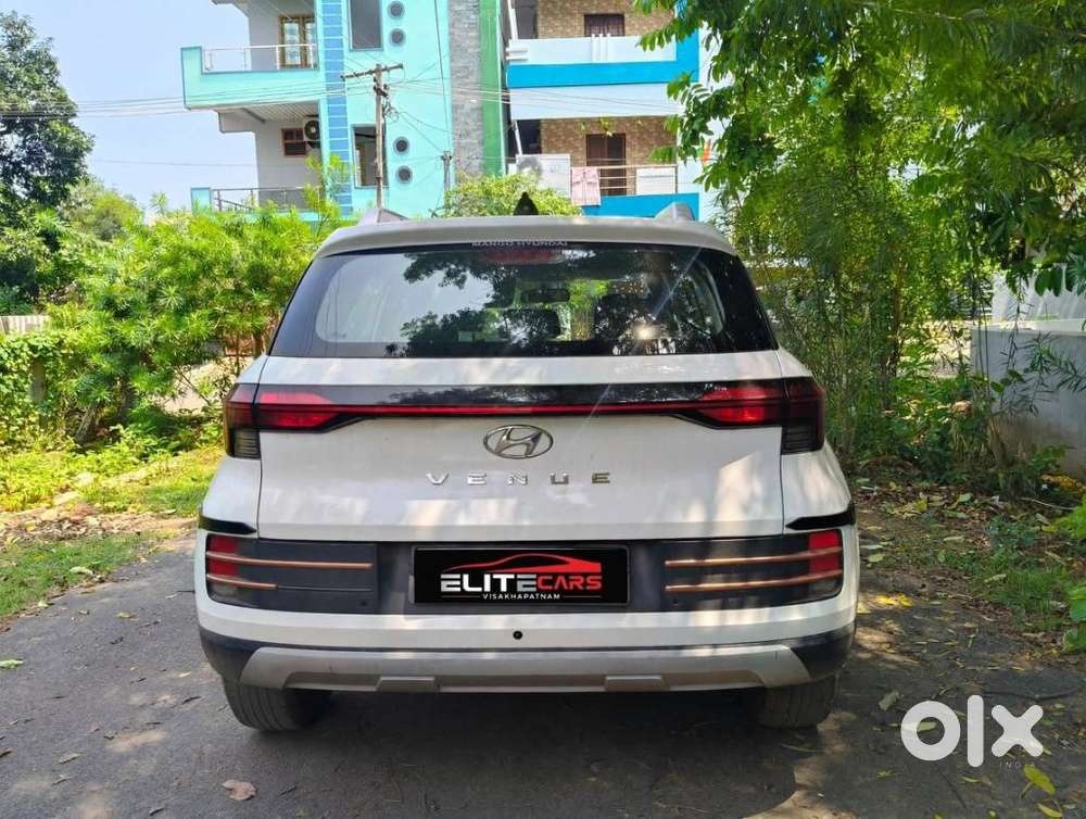 Hyundai Venue E 1.2 Petrol, 2023, Petrol