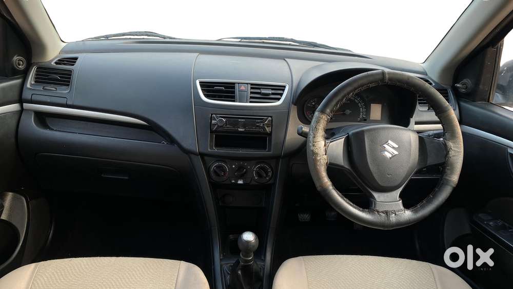 Maruti Suzuki Swift Lxi, 2015, Petrol