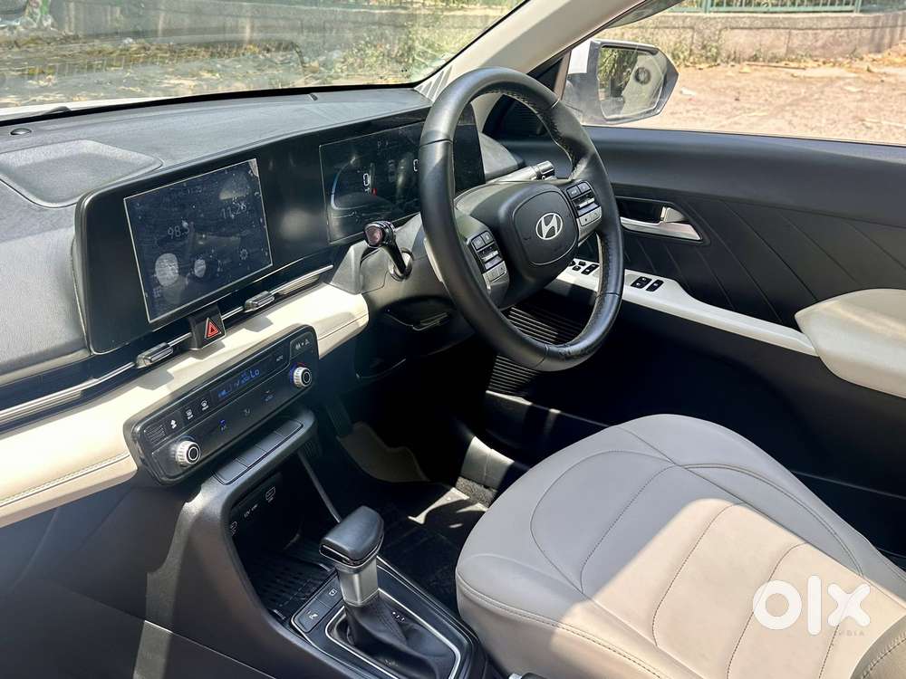 Hyundai Verna 1.5 Sx Vtvt Ivt, 2023, Petrol