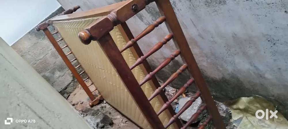 Bed (3000)