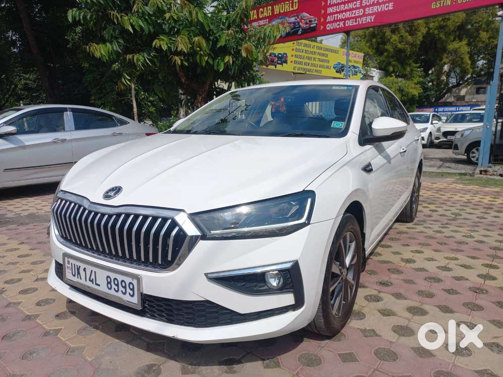 Skoda Slavia Style 1.0l Tsi Mt, 2024, Petrol