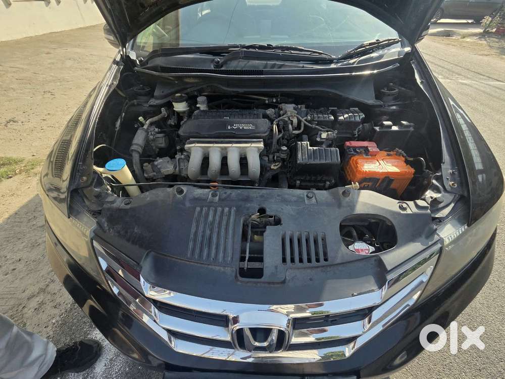 Honda City V Mt Exclusive, 2013, Petrol