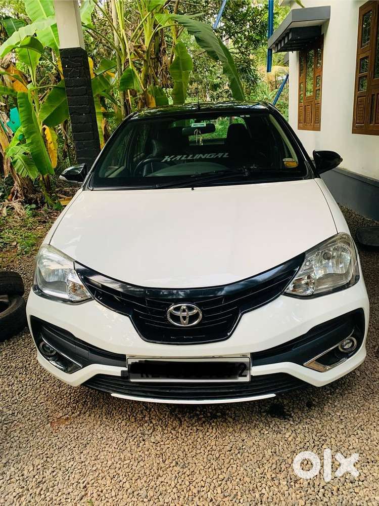 Toyota Etios Liva 2016