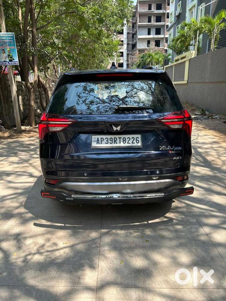 Mahindra Xuv700 2022 Diesel Well Maintained
