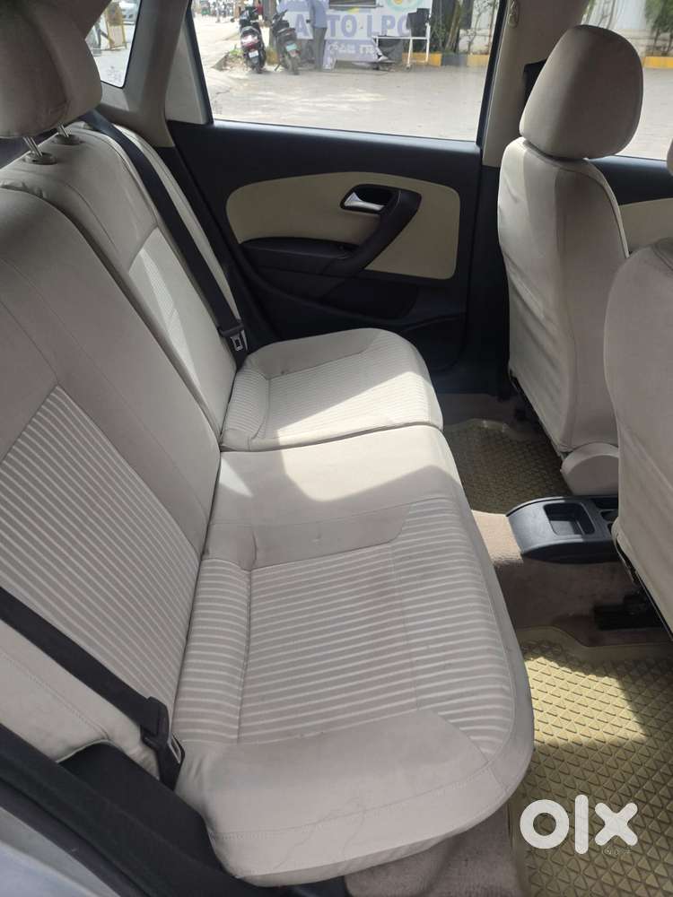 Volkswagen Polo Petrol Highline 1.2l, 2011, Petrol