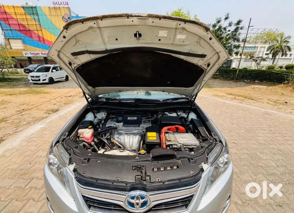 Toyota Camry Hybrid  2013  Fully Loaded

 Automatic