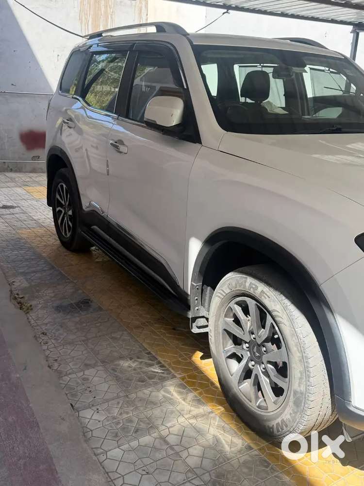 Mahindra Scorpio N Petrol 2023