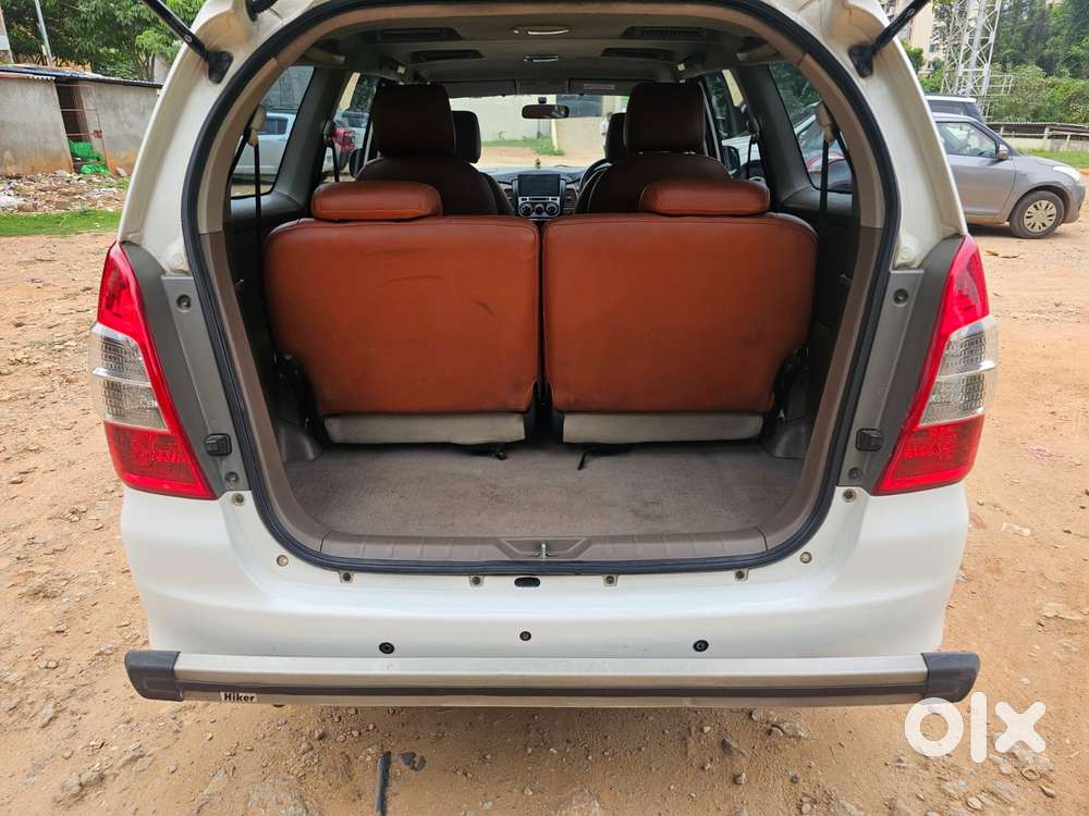 Toyota Innova 2.5 G (diesel) 7 Seater, 2015, Diesel