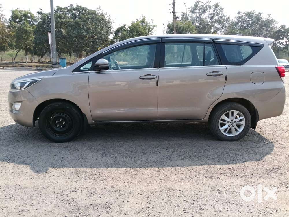 Toyota Innova Crysta 2.4 G Plus Mt 7 Str, 2018, Diesel