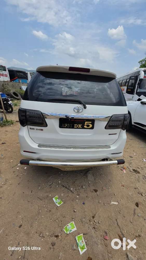 Toyota Fortuner Automatic 2016 Diesel 175000 Km Driven