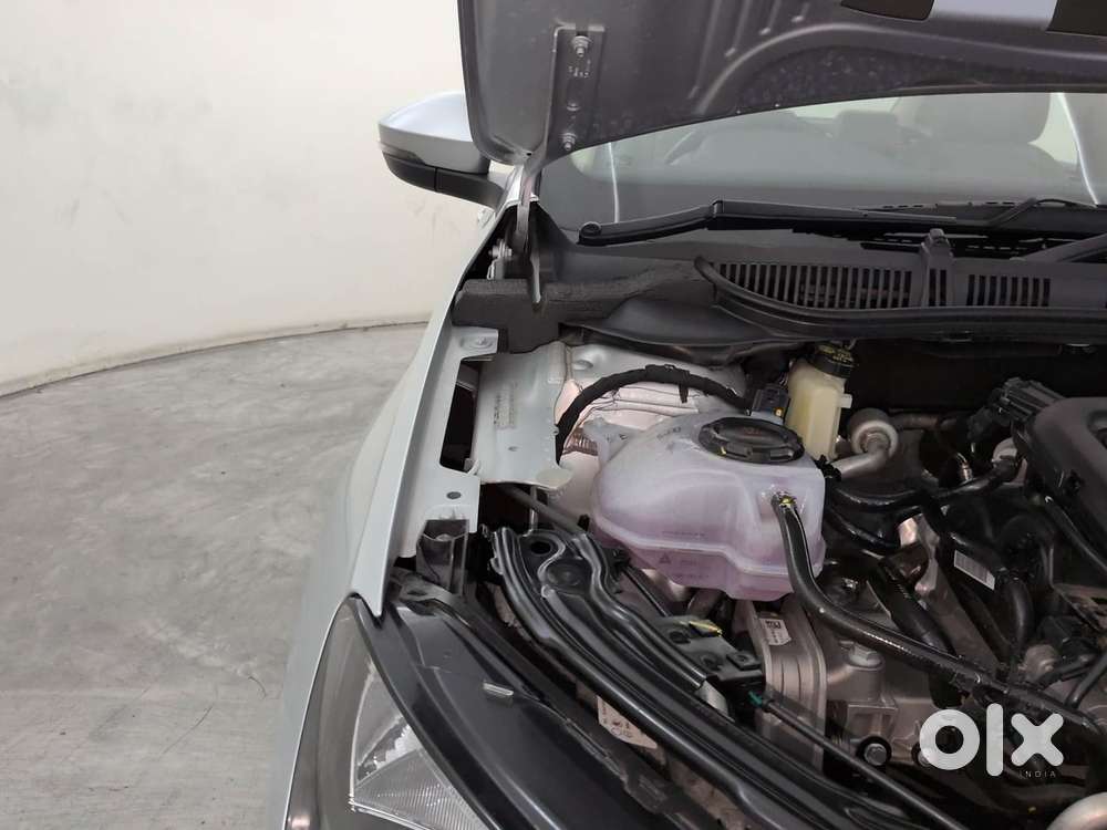Skoda Slavia Ambition 1.0l Tsi Mt, 2023, Petrol