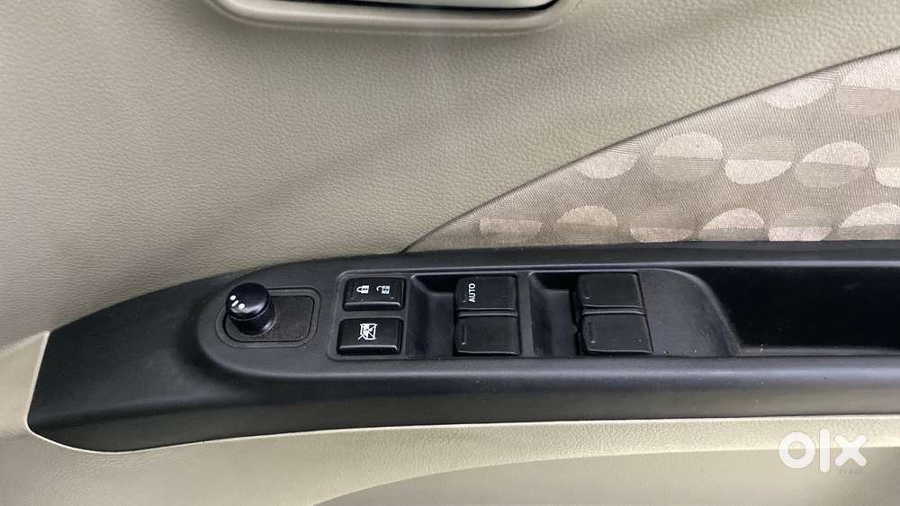 Maruti Suzuki Celerio Zxi Optional, 2017, Petrol