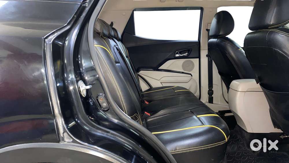 Mahindra Xuv300 W8 Diesel, 2019, Diesel