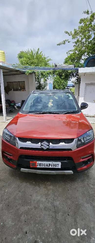 2016 Maruti Suzuki Brezza Zdi+ Dual Tone