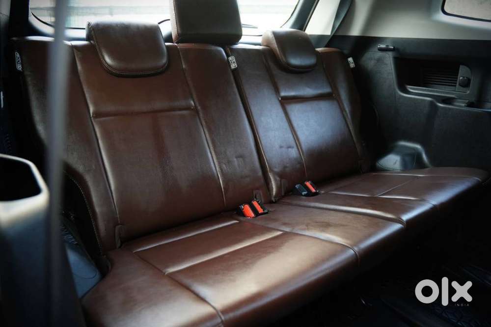 Toyota Innova Hycross 2.0 Zx Hybrid 7 Str, 2023, Petrol