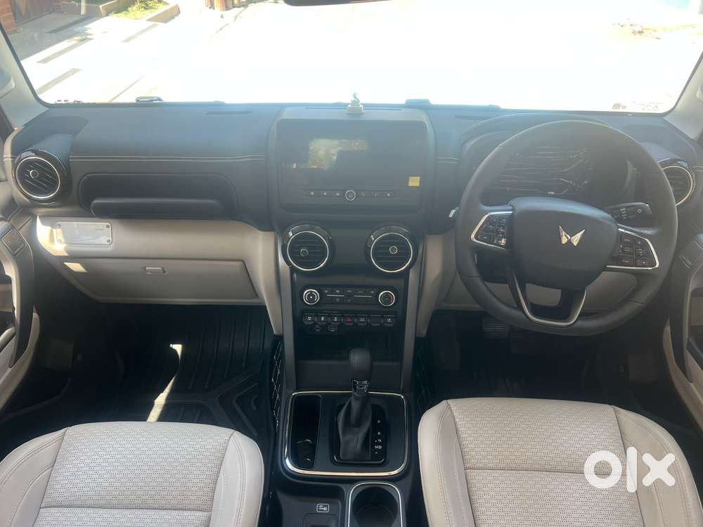 Mahindra Thar Roxx Ax7 L Diesel At 2wd, 2025, Diesel