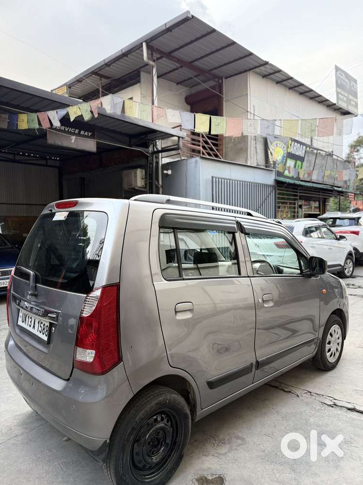 Maruti Suzuki Wagon R Vxi Opt, 2018, Petrol