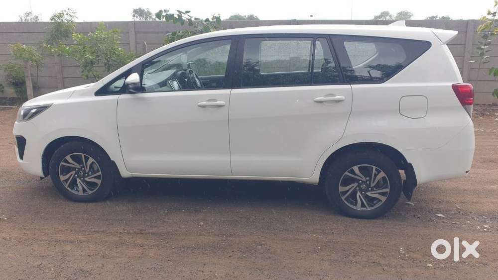 Toyota Innova Crysta 2.4 G Mt 7 Str, 2021, Diesel