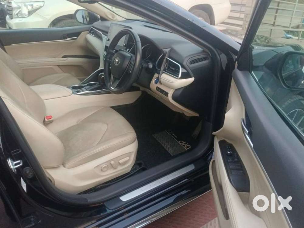 Toyota Camry [2019-ongoing] 2.5 Hybrid, 2023, Petrol
