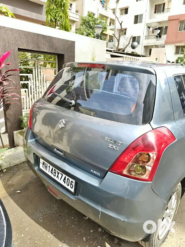 Maruti Suzuki Swift Zxi 2010
