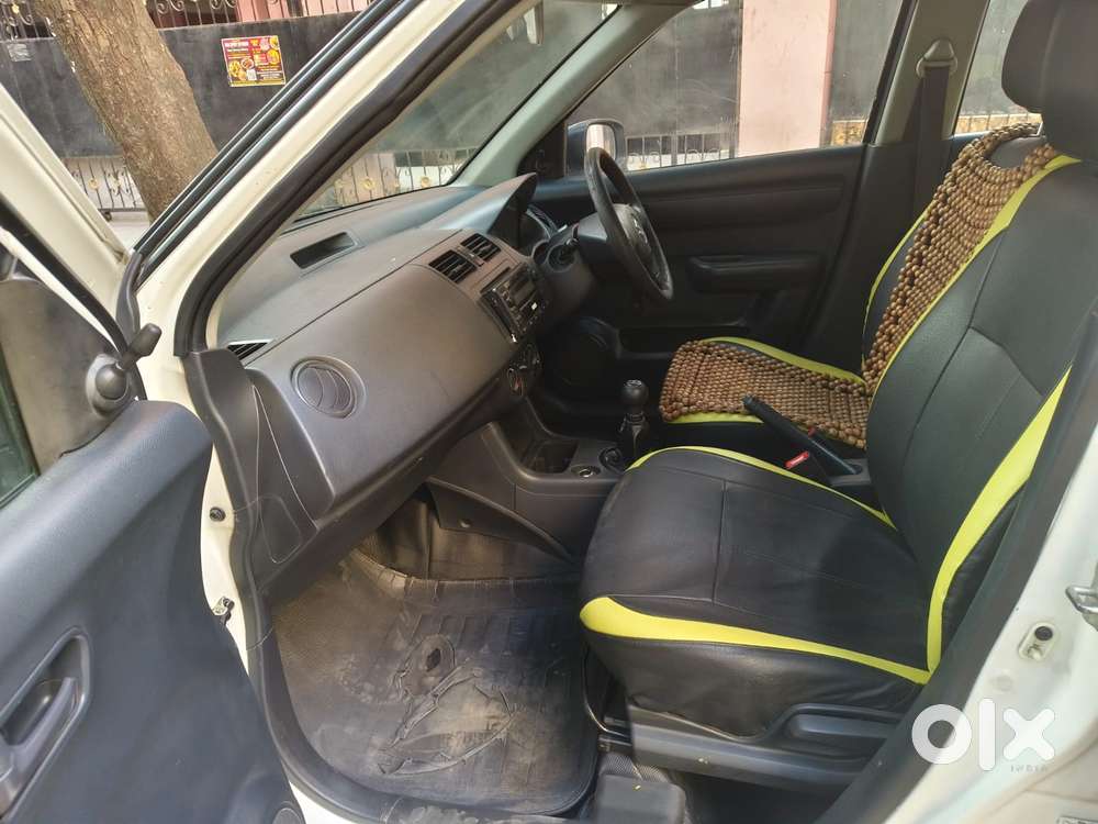 Maruti Suzuki Swift Dzire Tour Ldi, 2017, Diesel