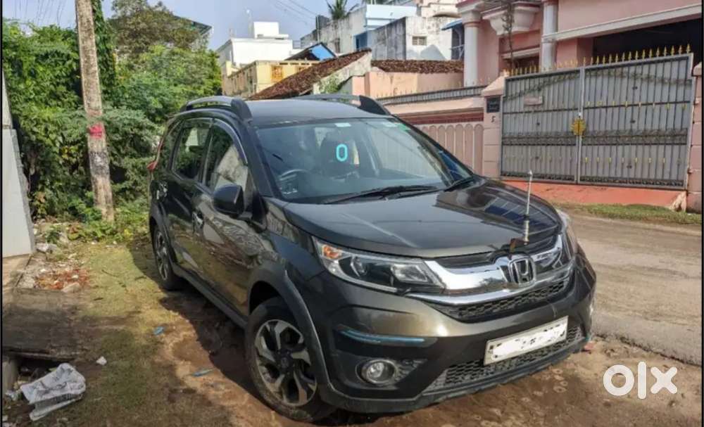 Honda Br-v 2017 Cng & Hybrids 40000 Km Driven