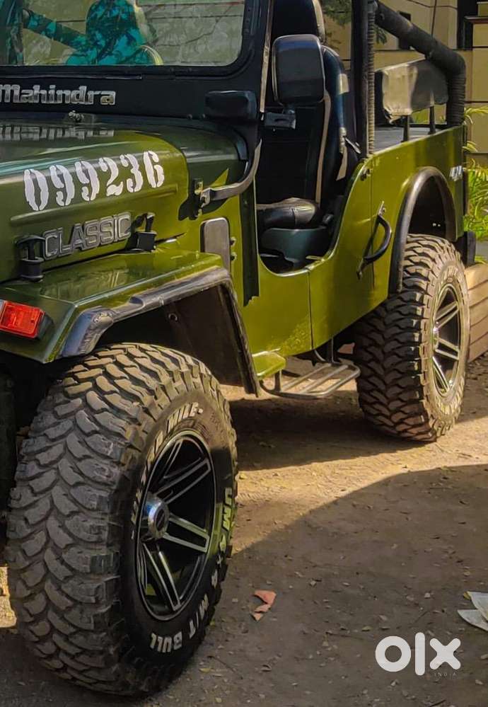 Mahindra Jeep Cj500d