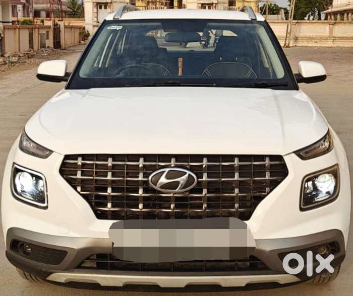 Hyundai Venue 1.2 S Plus, 2022, Cng & Hybrids