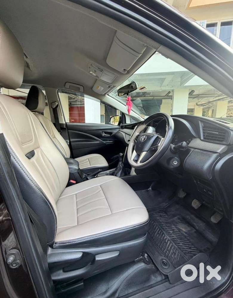 Toyota Innova Crysta 2019 Re