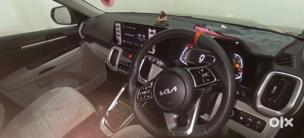 Kia Sonet 1.2 Htk 2025.  Up70  Rewa Road Jari Bazar
