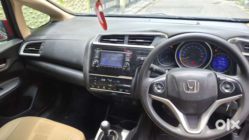 Honda Jazz [2020-2023] 1.2 V I-vtec Mt, 2022, Petrol