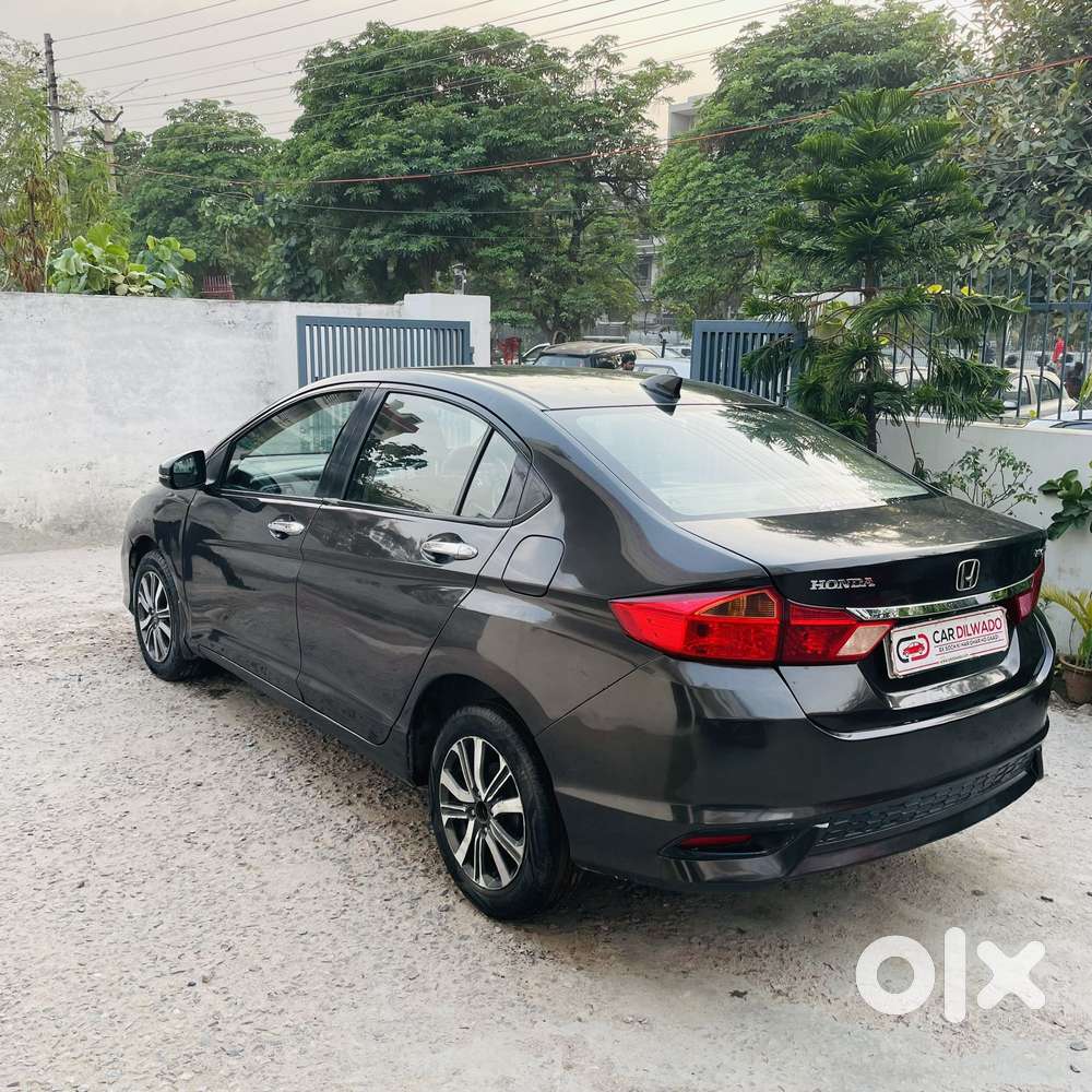 Honda City I-vtec V, 2018, Petrol