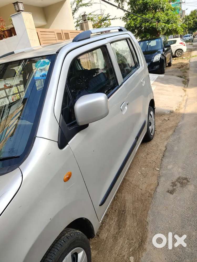 Maruti Suzuki Wagon R 1.0 2015 Petrol Well Maintained