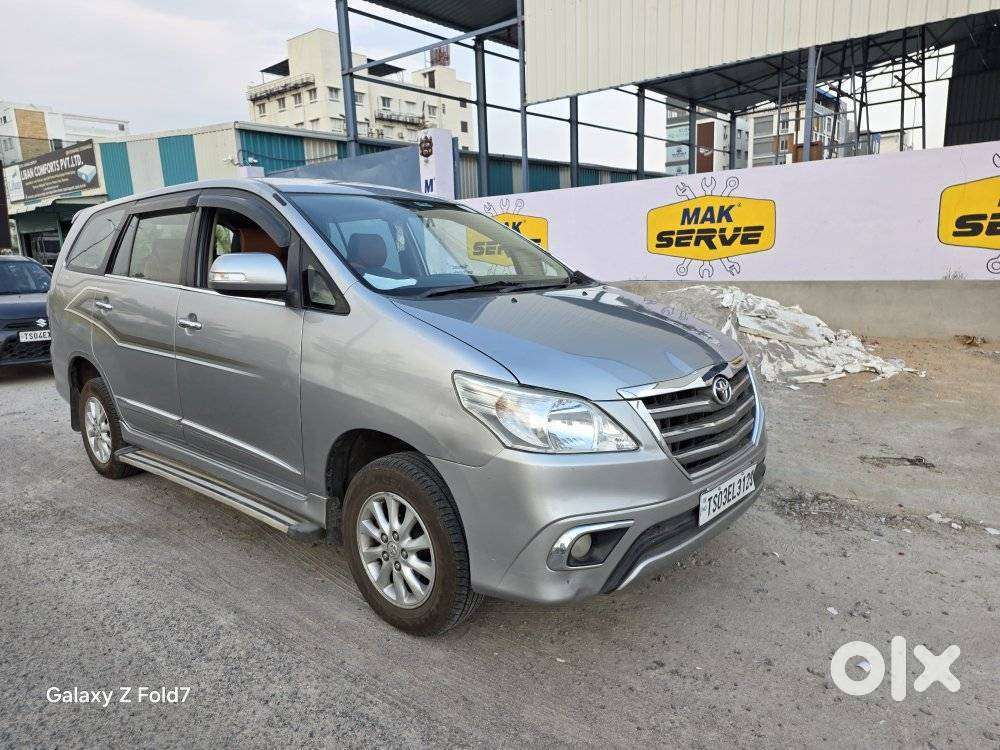 Toyota Innova 2.5 V 7 Str, 2015, Diesel