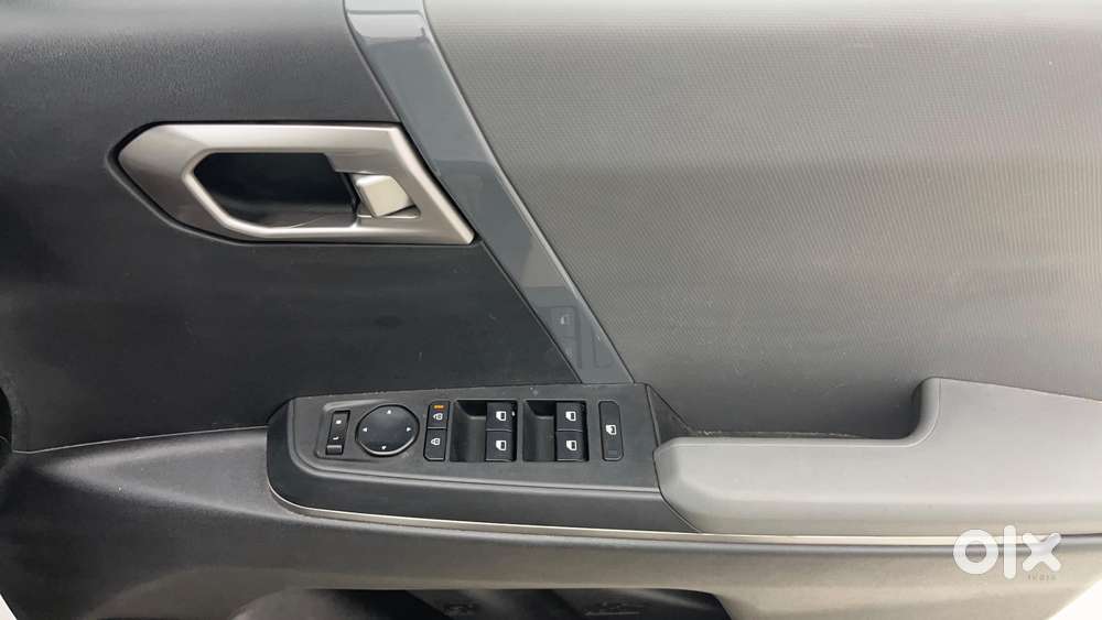 Kia Syros Htk Plus Turbo Dct, 2025, Petrol