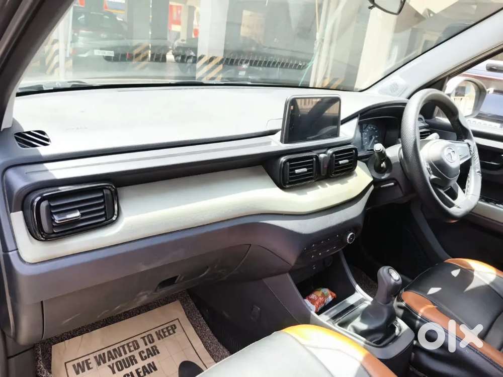 Tata Punch 2025 Petrol Well Maintained