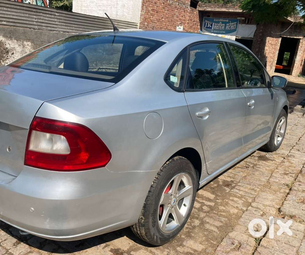 Skoda Rapid Diesel 2013