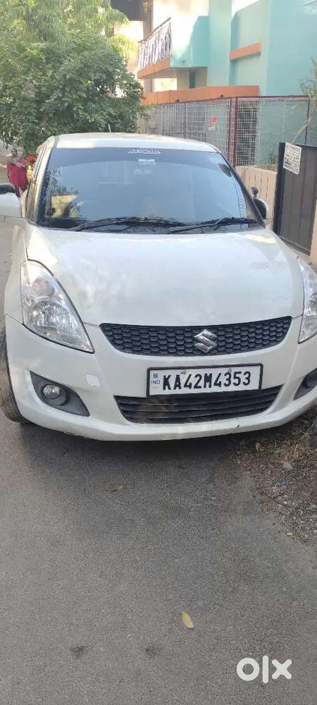 Maruti Suzuki Swift 2013 Diesel 105000 Km Driven