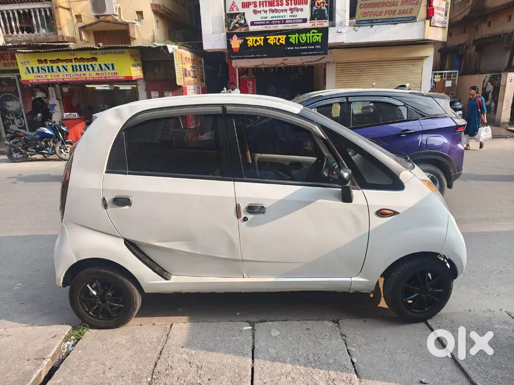 Tata Nano Lx 2012