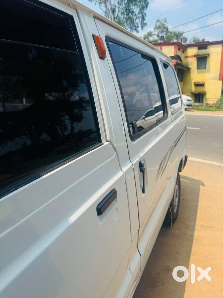 Maruti Suzuki Omni 2011