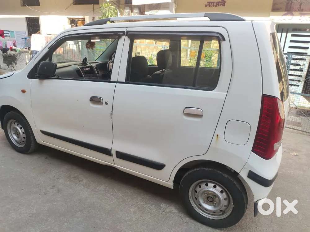Maruti Suzuki Wagon R Lxi 2012
