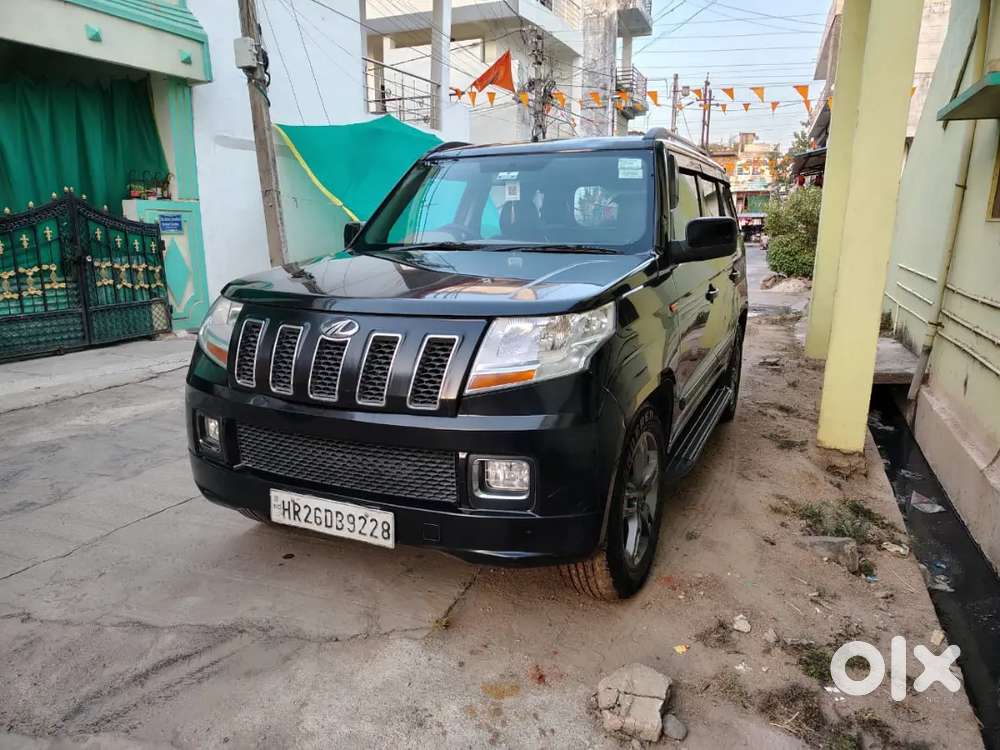 Mahindra Tuv 300 2017 Diesel Well Maintained