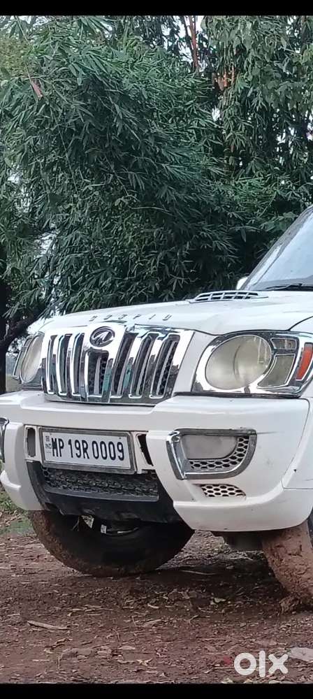 Mahindra Scorpio With 0009 No. Plate